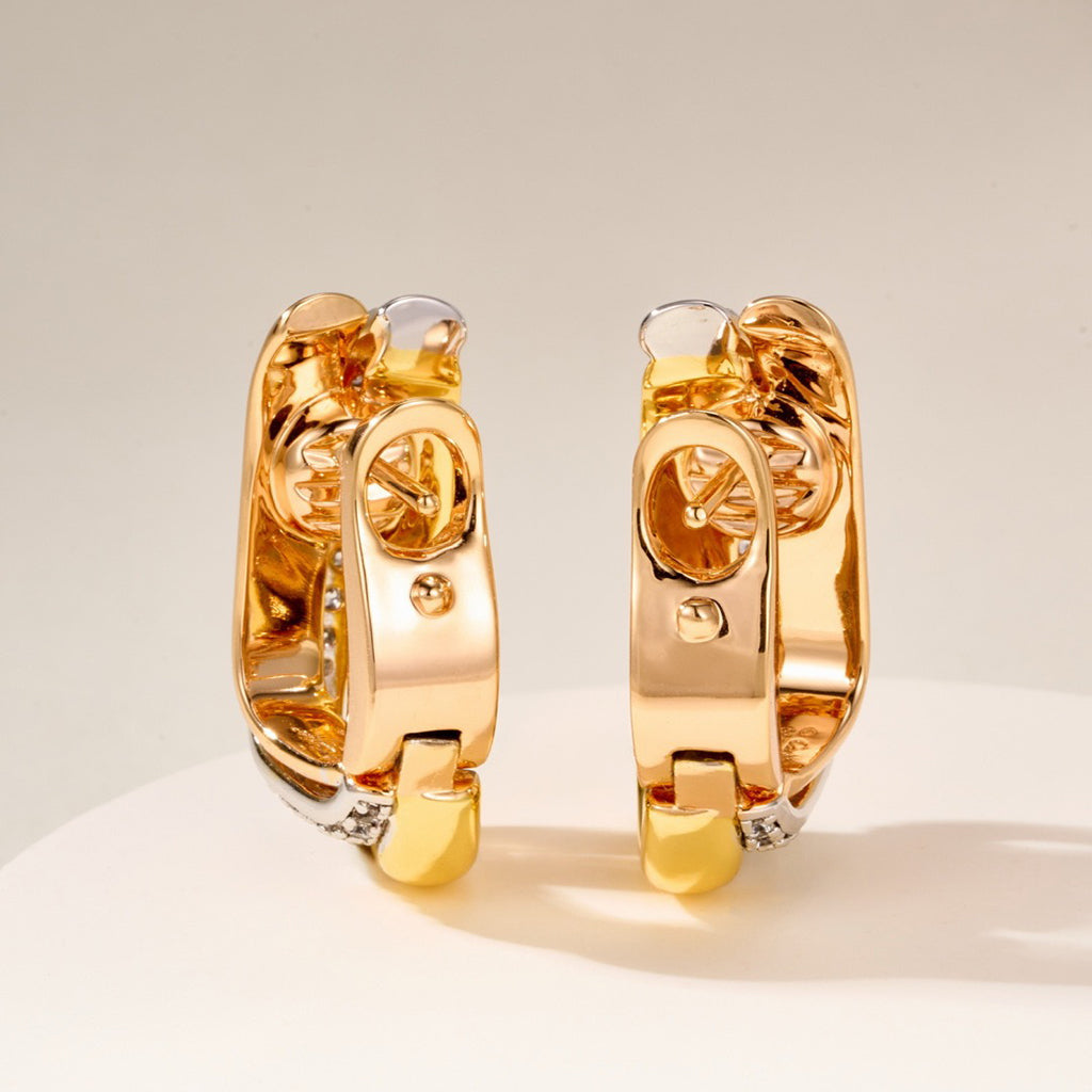 [Cadisa] TRINITY HALF DIAMOND  CUSHION EARRINGS