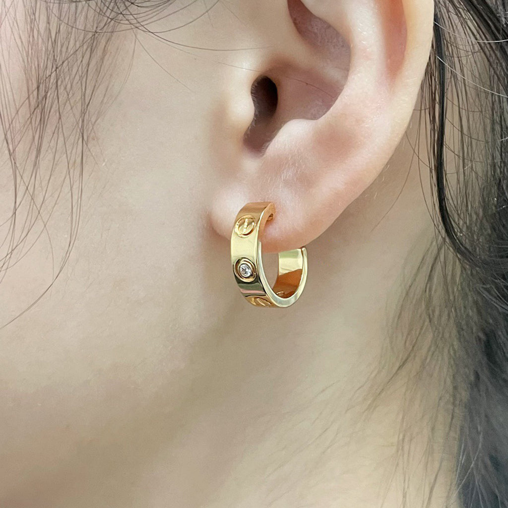 [Cadisa] LOVE EARRINGS 5.7MM 2 DIAMONDS