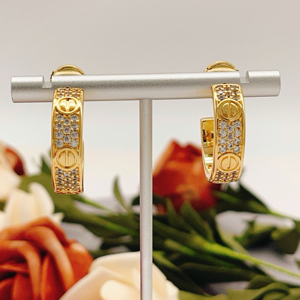 [Cadisa] LOVE 5.5MM DIAMOND PAVED EARRINGS