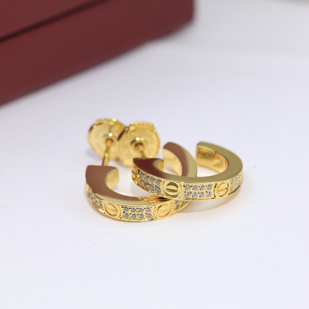 [Cadisa] LOVE 5.5MM DIAMOND PAVED EARRINGS