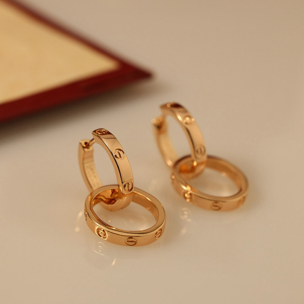 [Cadisa] LOVE 3.3MM DANGLE EARRINGS