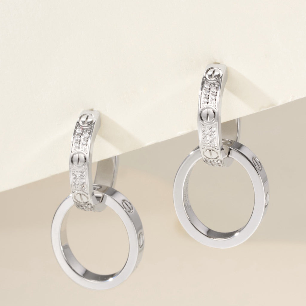 [Cadisa] LOVE 3.3MM DANGLE HALF DIAMOND EARRINGS