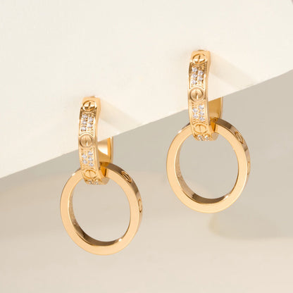 [Cadisa] LOVE 3.3MM DANGLE HALF DIAMOND EARRINGS