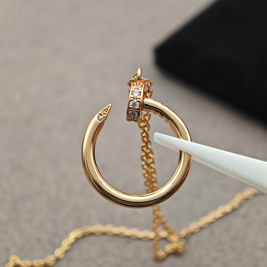 [Cadisa] JUSTE NECKLACE HALF DIAMOND