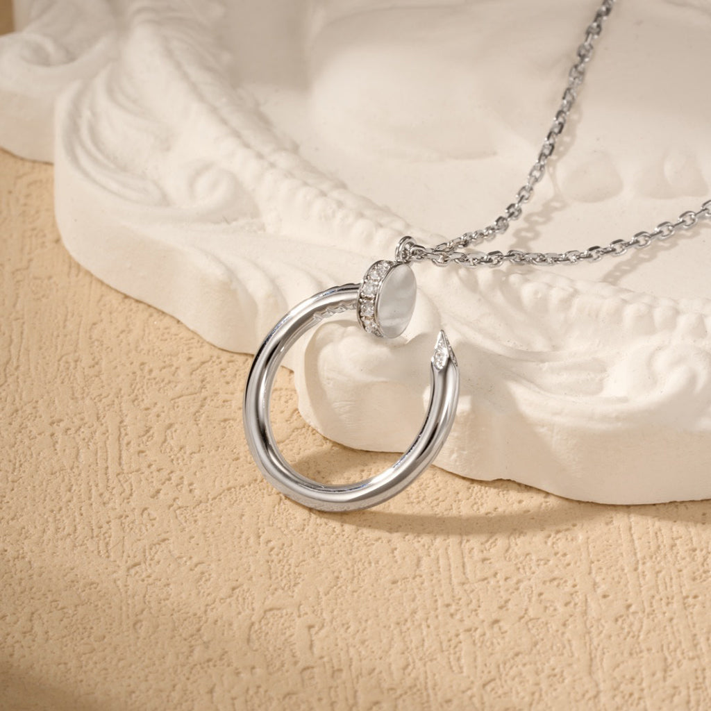 [Cadisa] JUSTE NECKLACE HALF DIAMOND
