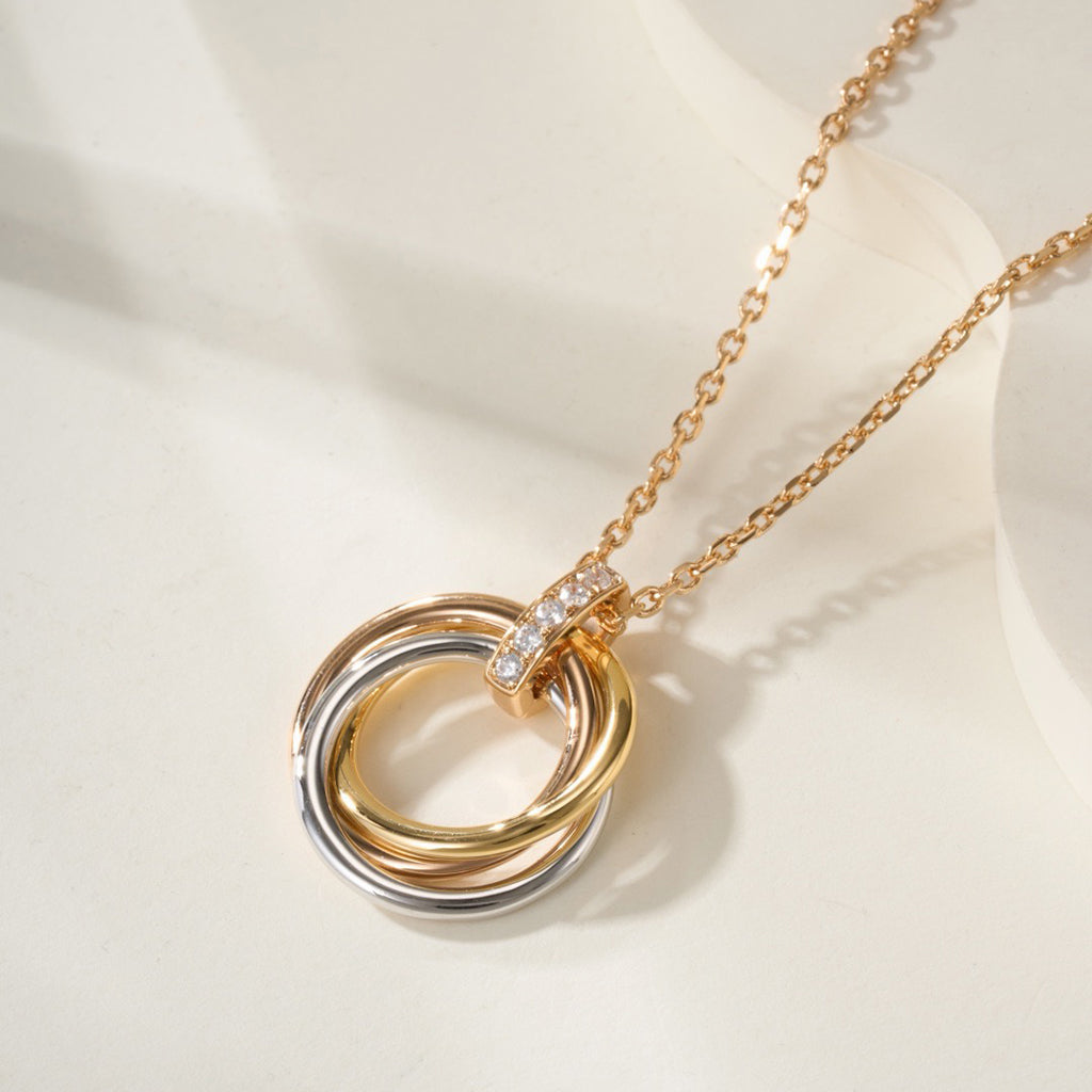 [Cadisa] TRINITY MEDIUM  DIAMONDS NECKLACE