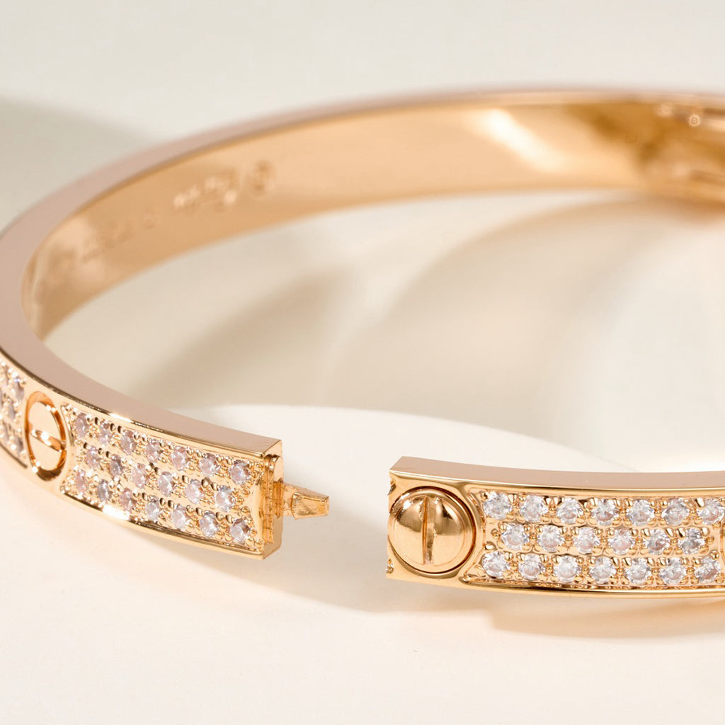 [Cadisa] LOVE BRACELET 4.8MM DIAMOND-PAVED