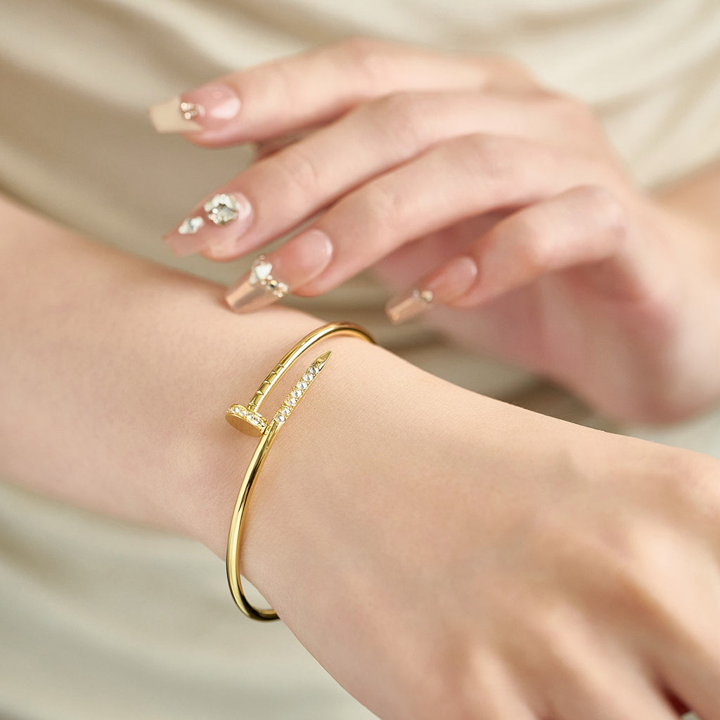 [Cadisa] JUSTE Diamond & LOVE Diamond-Paved Bracelet Stack Set