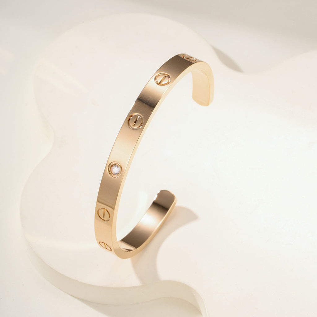 [Cadisa] LOVE BRACELET 6.1MM 1 DIAMOND OPEN CUFF