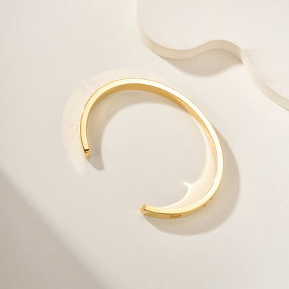 [Cadisa] LOVE BRACELET 6.1MM OPEN CUFF