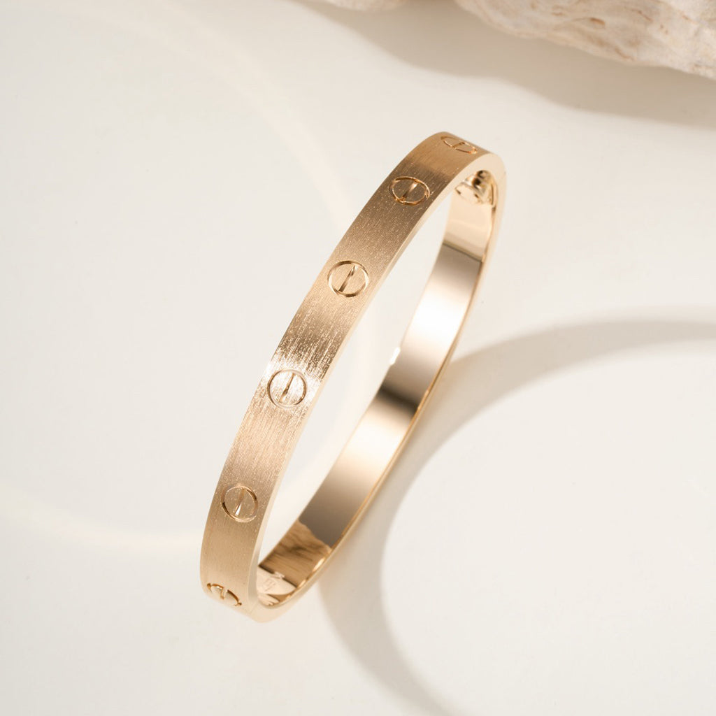 [Cadisa] LOVE BRACELET 6.1MM BRUSHED