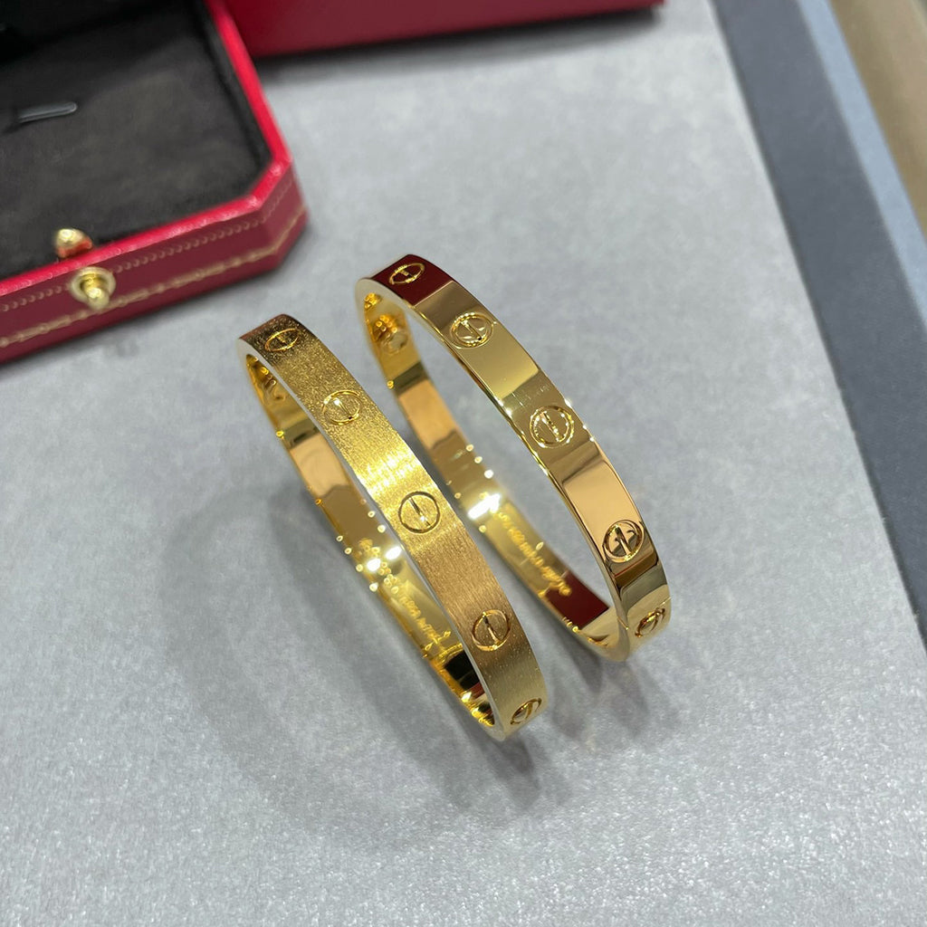[Cadisa] LOVE BRACELET 6.1MM BRUSHED