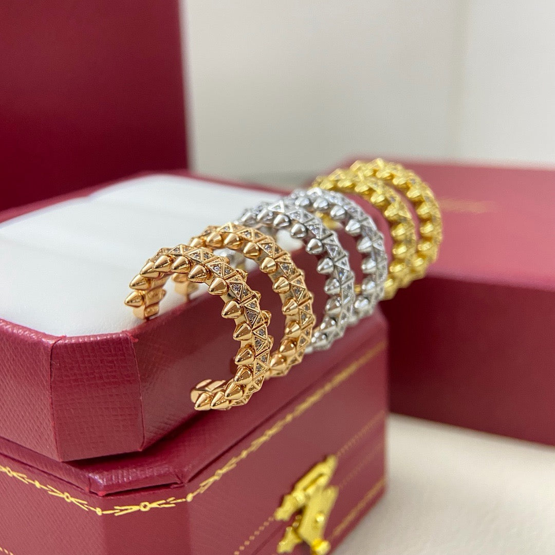 [Cadisa] CLASH 6.4MM FULL DIAMOND SMALL EARRINGS