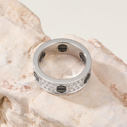 [Cadisa] LOVE RING 5.5MM DIAMONDS PAVED CERAMIC