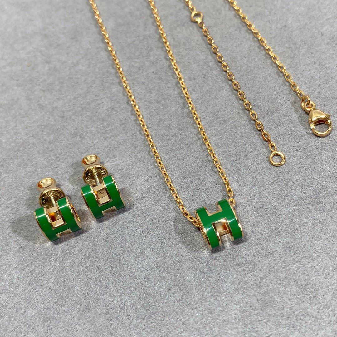 [Cadisa]POP H GREEN NECKLACE SILVER AND GOLD