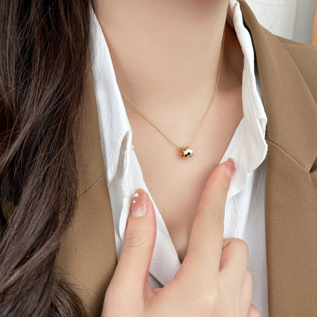 [Cadisa]BEE MINI PEDANT DIAMOND NECKLACE