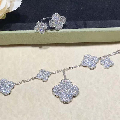 [Cadisa]CLOVER 6 MOTIFS SILVER DIAMOND BRACELET