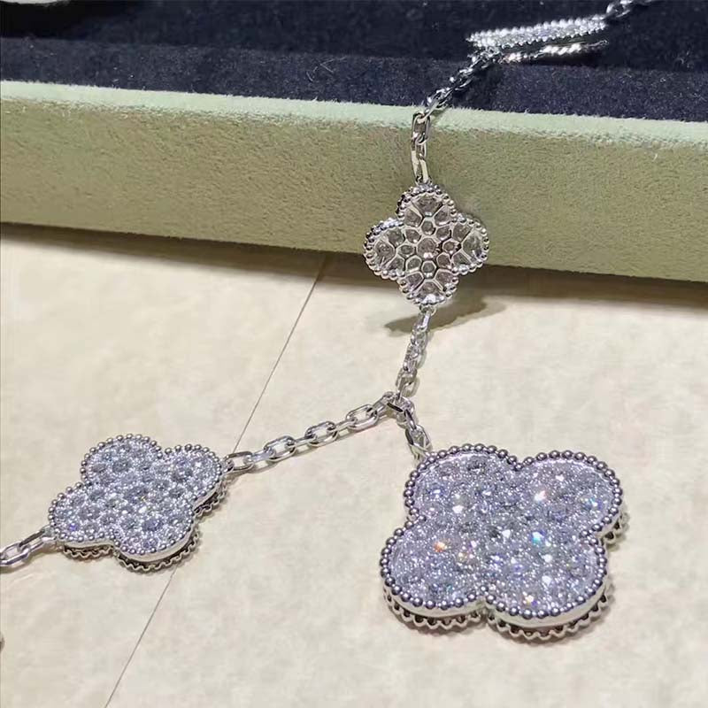 [Cadisa]CLOVER 6 MOTIFS SILVER DIAMOND BRACELET