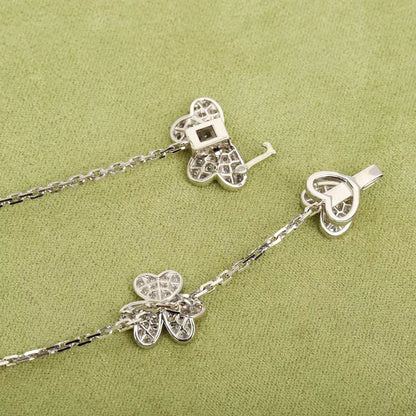 [Cadisa]FRIVOLE SILVER 9 FLOWERS NECKLACE