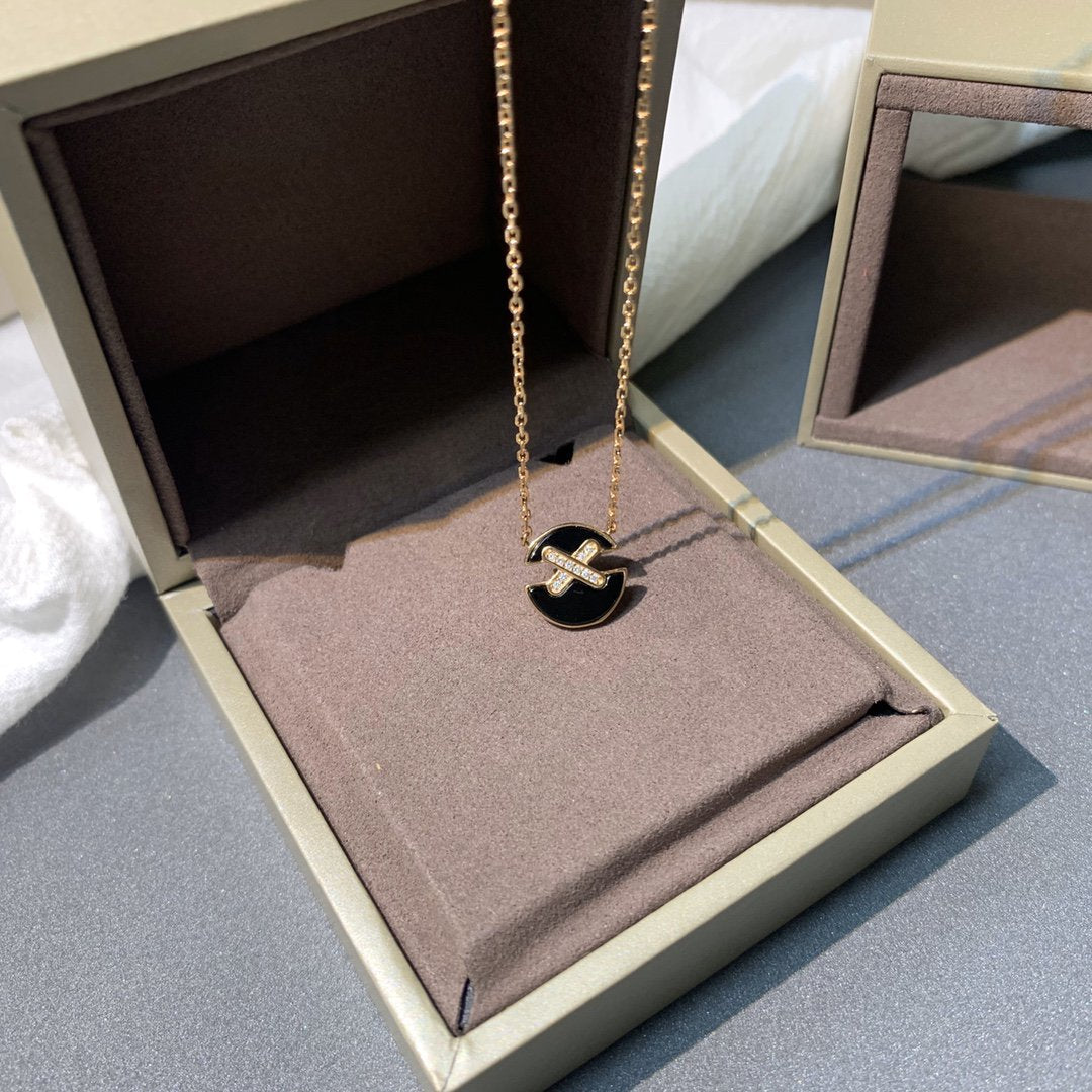 [Cadisa]JEUX DE PINK GOLD DIAMOND NECKLACE