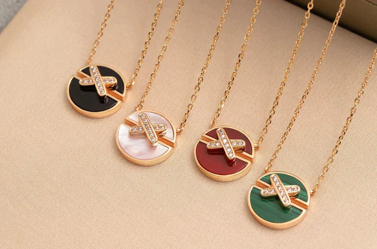 [Cadisa]JEUX DE ROSE GOLD DIAMOND NECKLACE