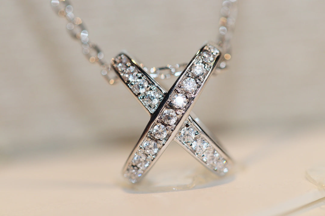 [Cadisa]JEUX DE DIAMOND NECKLACE