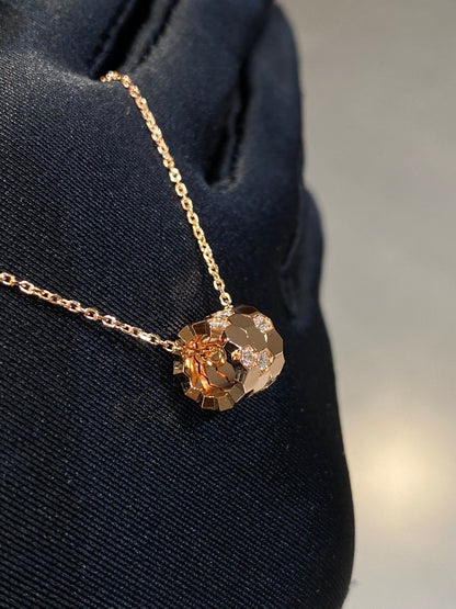 [Cadisa]BEE LOVE DIAMOND NECKLACE