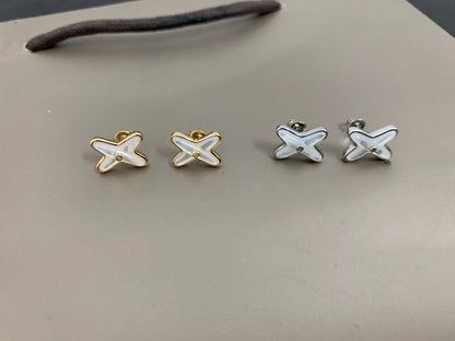 [Cadisa]JEUX DE WHITE MOP SILVER DIAMOND EARRINGS