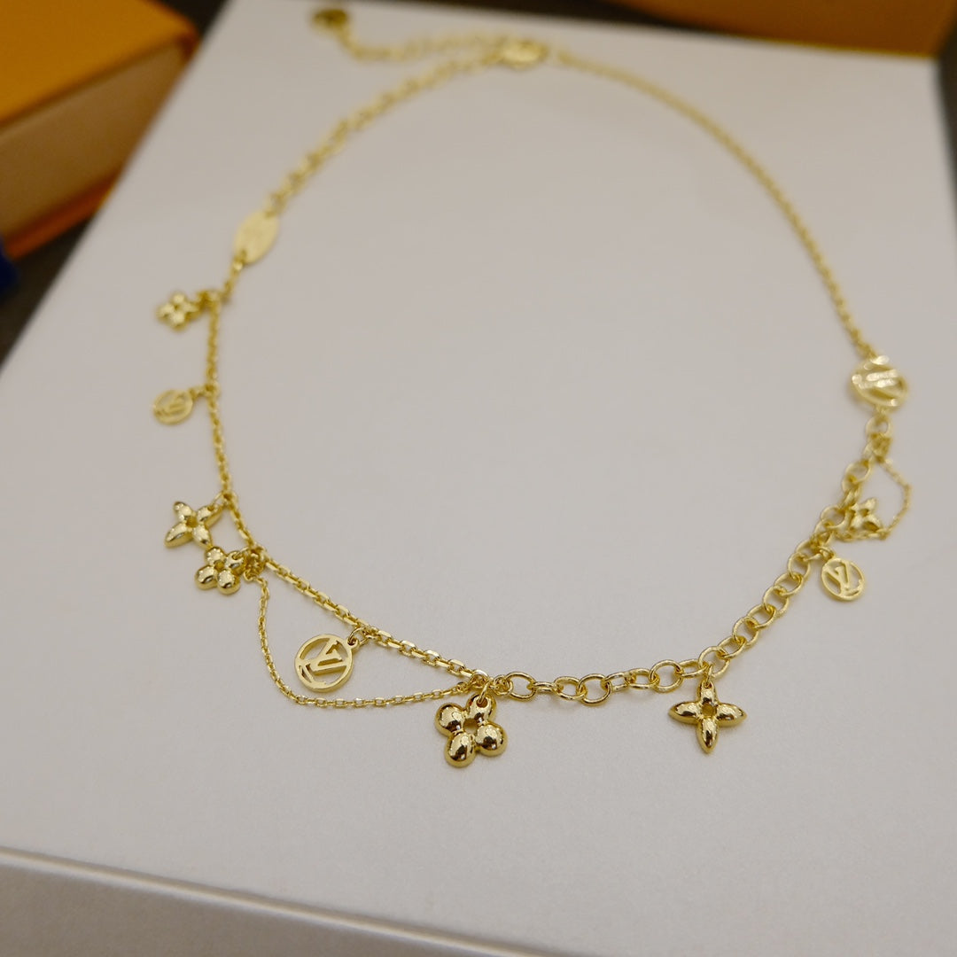 [Cadisa]BLOOMING SUPPLE NECKLACE BRASS