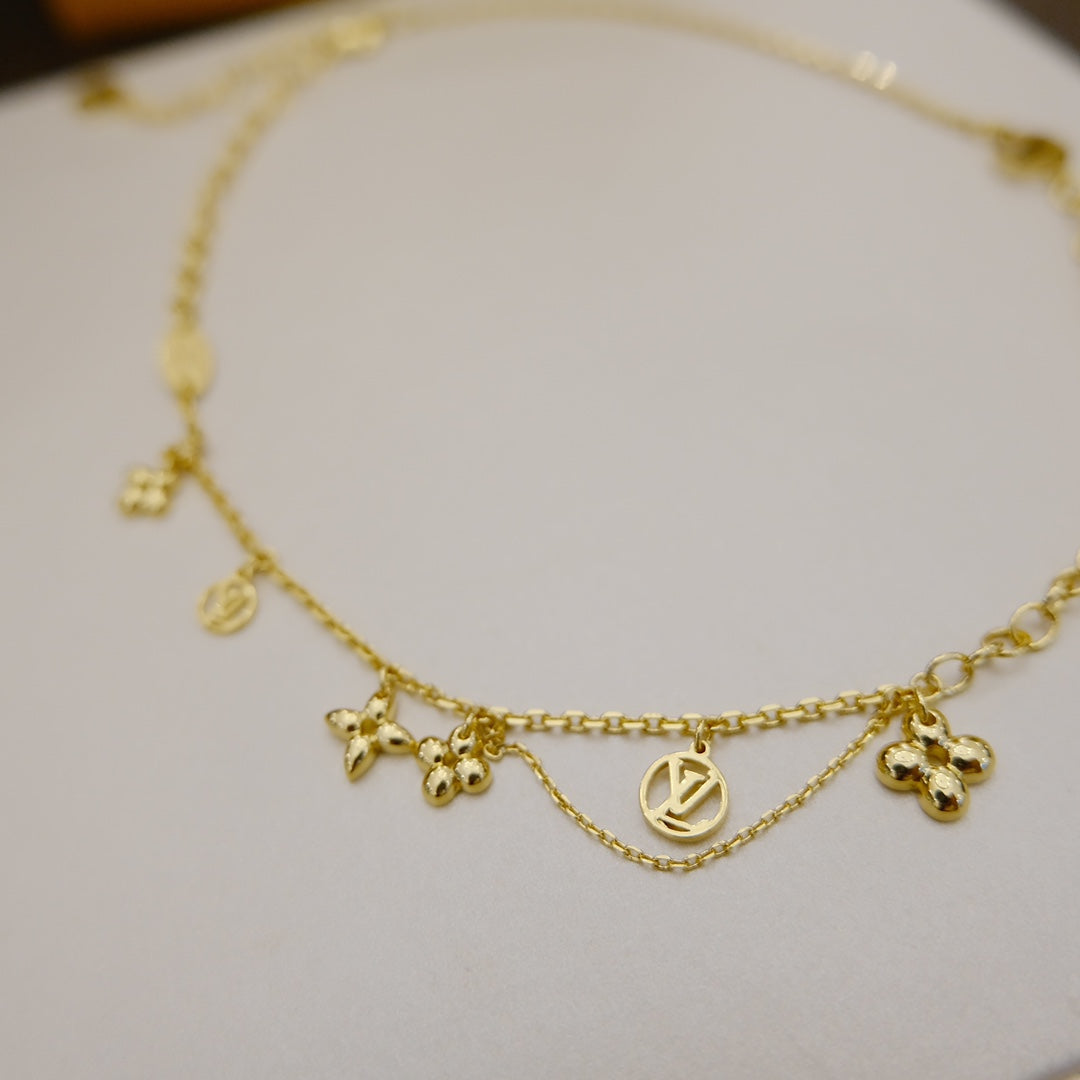 [Cadisa]BLOOMING SUPPLE NECKLACE BRASS