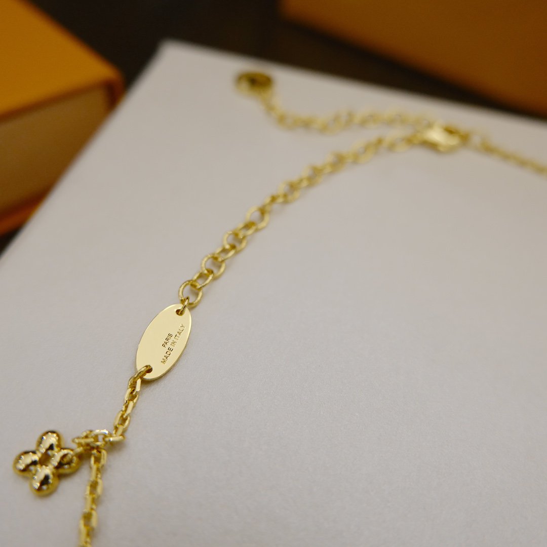 [Cadisa]BLOOMING SUPPLE NECKLACE BRASS