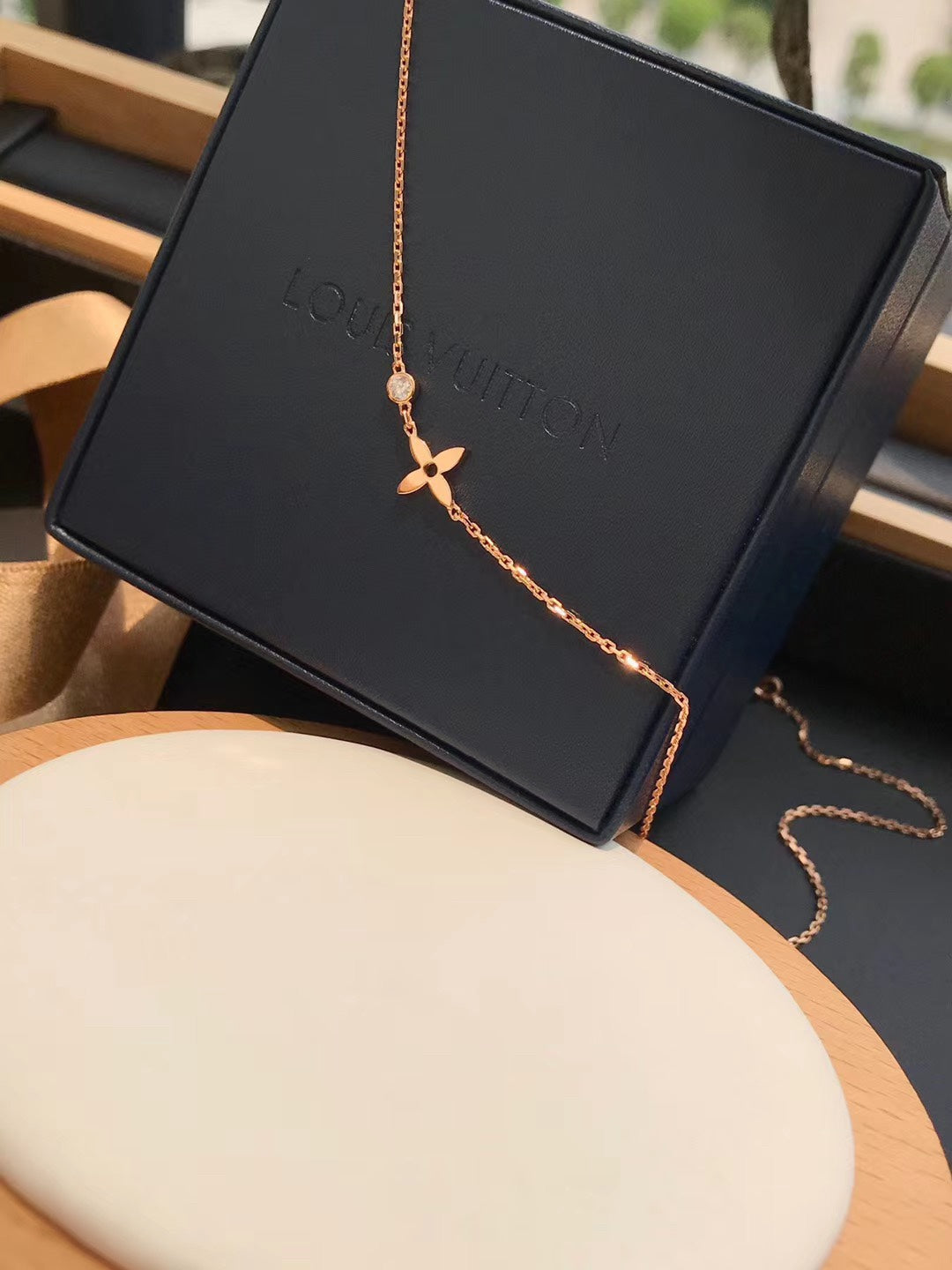 [Cadisa]BLOSSOM PENDANT PINK GOLD AND DIAMOND