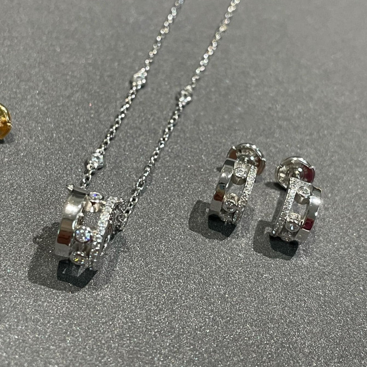 [Cadisa]CHAIN MOVE ROMANE PEDAND NECKLACE