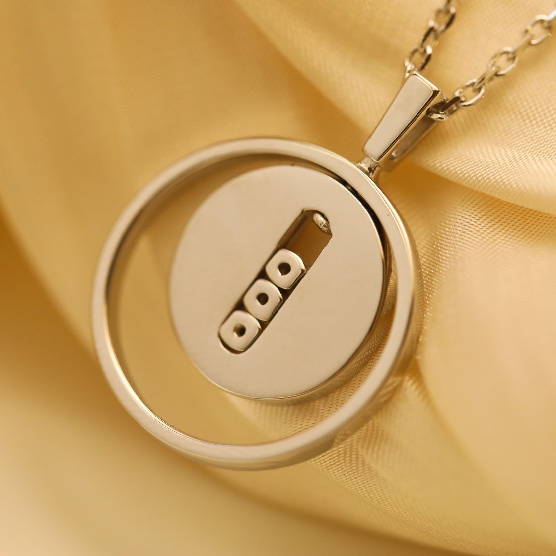 [Cadisa]LUCKY MOVE MM SILVER DIAMOND NECKLACE
