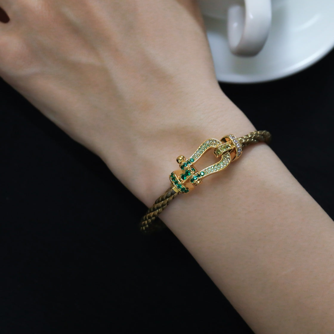 [Cadisa]FORCE 10 GOLD GREEN DIAMOND PAVED