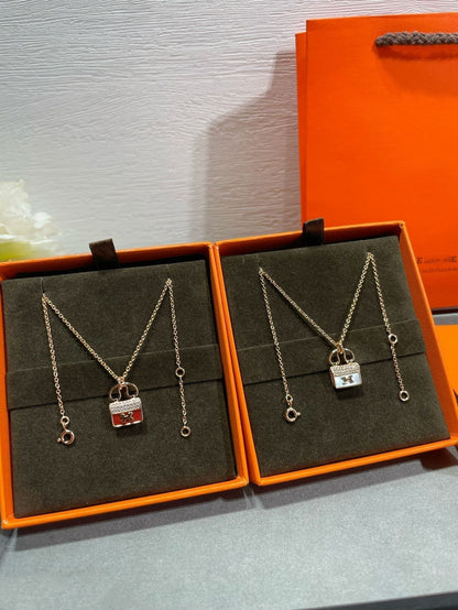 [Cadisa]H CIRCE MOISSANITE PENDANT NECKLACE GOLD