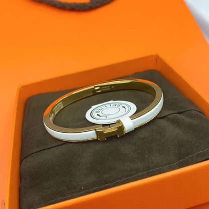[Cadisa]CLASSIC HM CLIC WHITE 8MM ENAMEL BRACELET