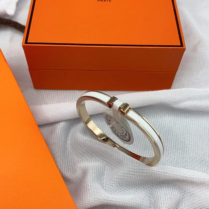 [Cadisa]CLASSIC HM CLIC WHITE 8MM ENAMEL BRACELET