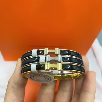 [Cadisa]CLASSIC HM CLIC BLACK 8MM ENAMEL BRACELET