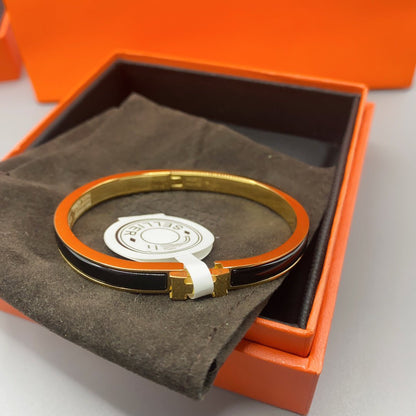 [Cadisa]CLASSIC HM CLIC BLACK 8MM ENAMEL BRACELET