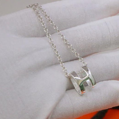 [Cadisa]HM NECKLACE H LETTER OVAL SERIES