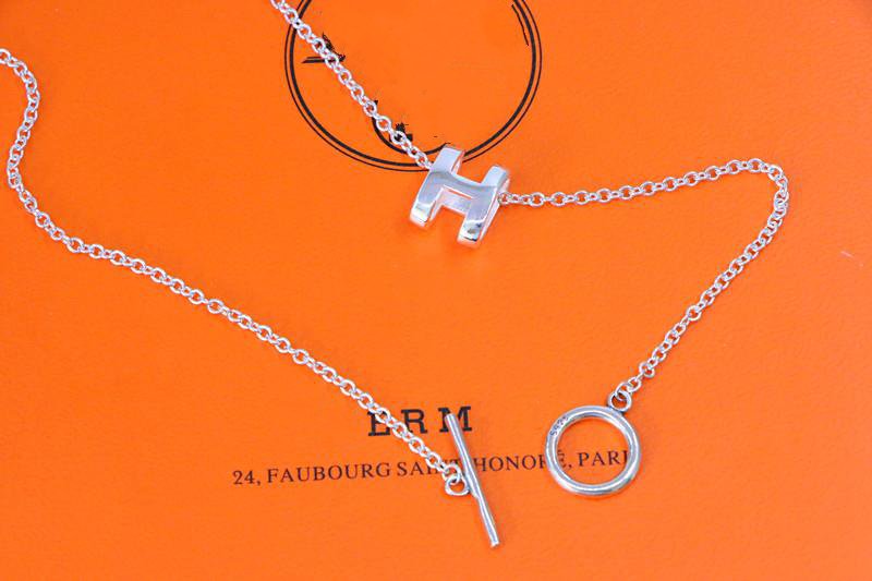 [Cadisa]HM NECKLACE H LETTER OVAL SERIES