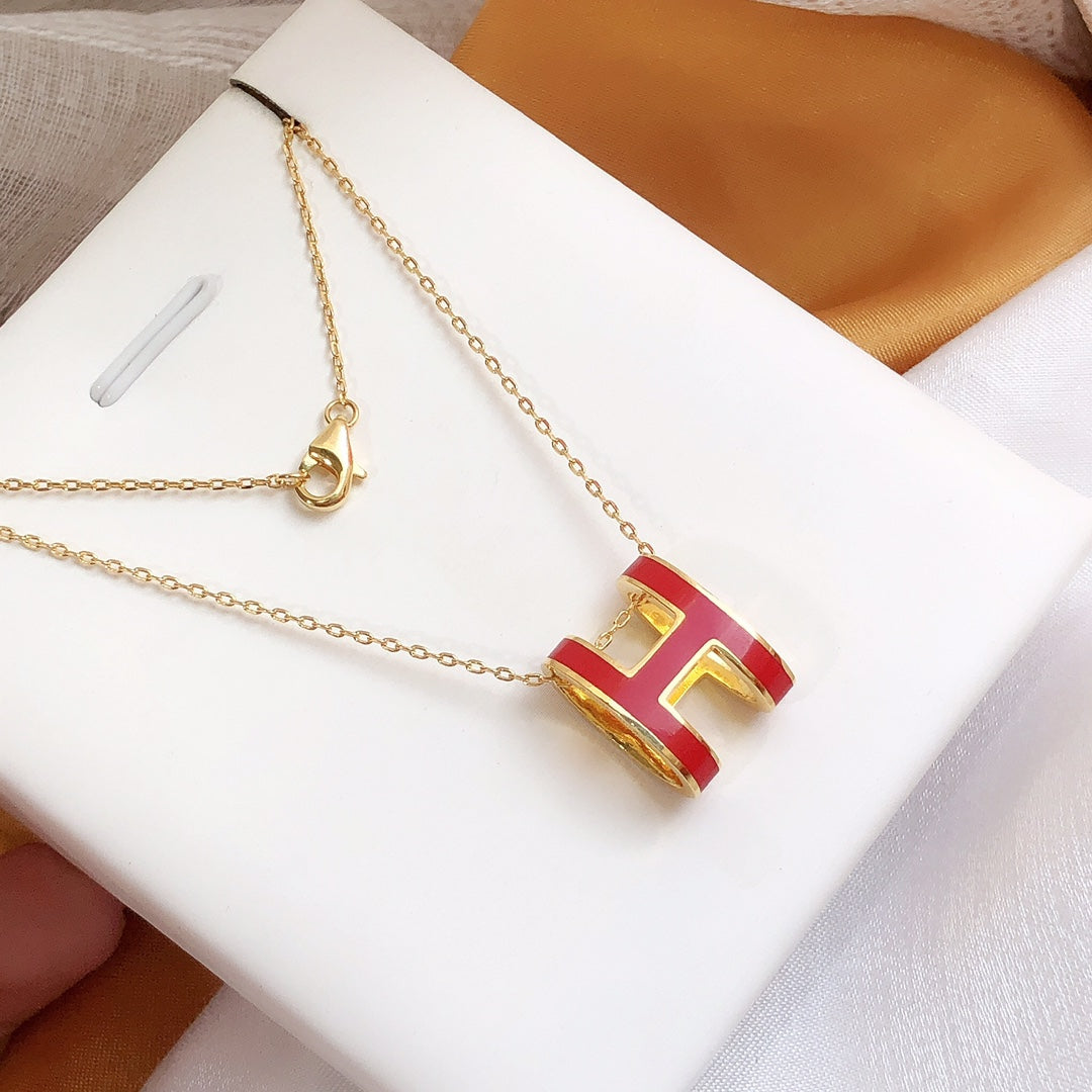 [Cadisa]HM CLIC RED ENAMEL GOLD NECKLACE