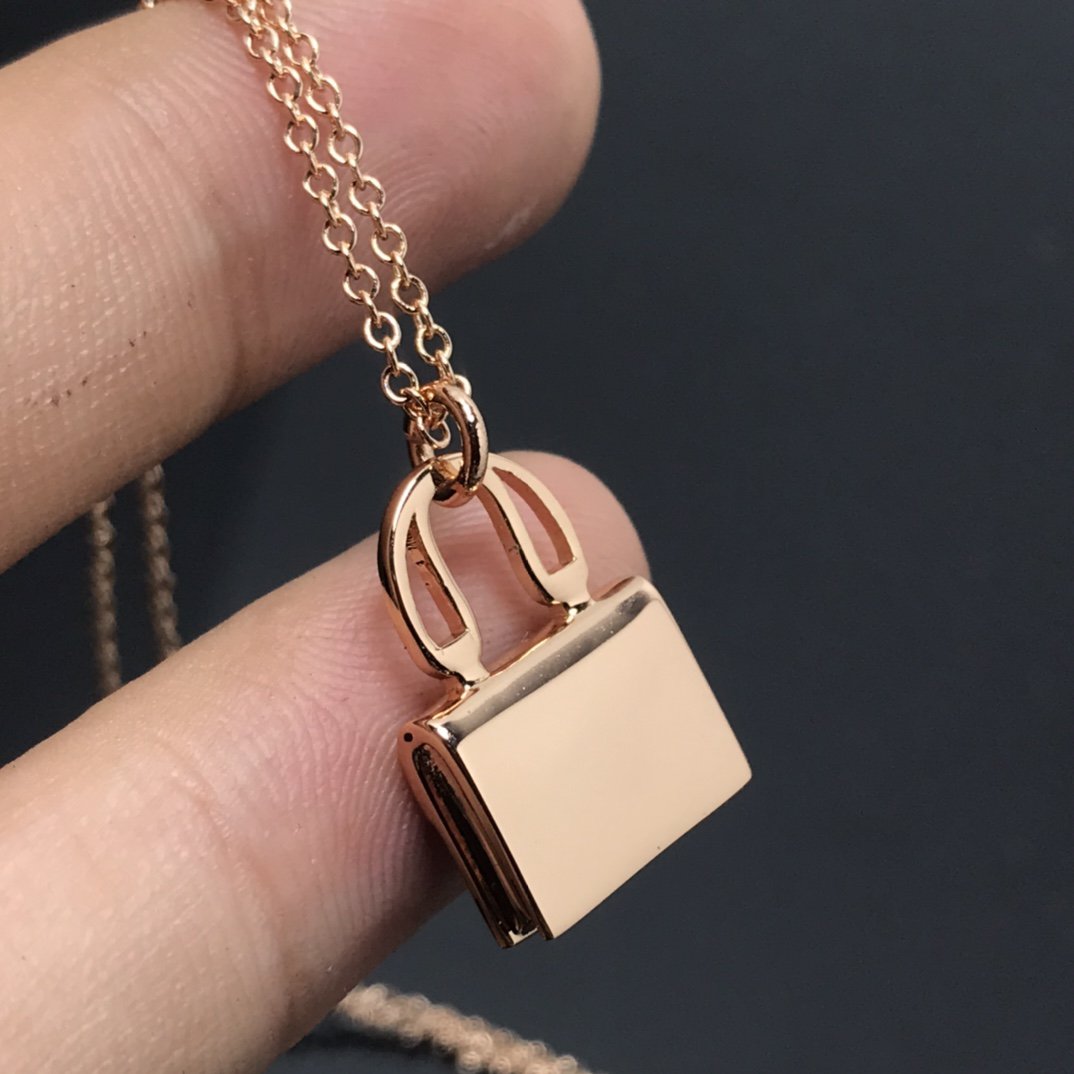 [Cadisa]HM NECKLACE ARRIVAL BLACK DIAMOND