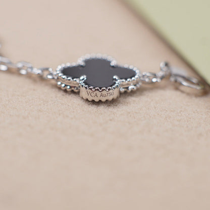 [Cadisa] CLOVER 5 MOTIF ONYXS BRACELET COLLECTION