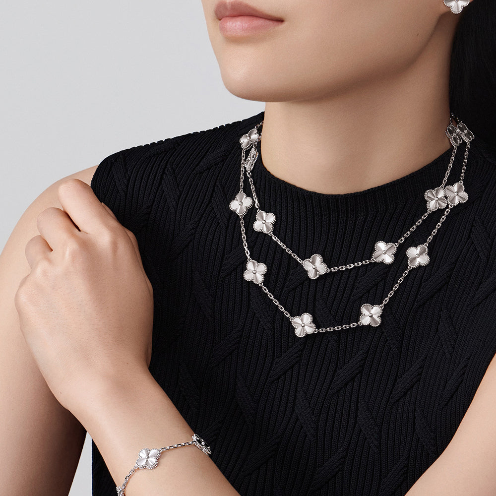 [Cadisa]CLOVER 20 MOTIFS DIAMOND SILVER