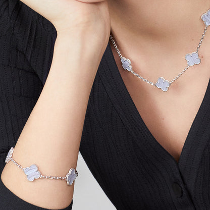[Cadisa]CLOVER 10 MOTIFS BLUE CHALCEDONY NECKLACE
