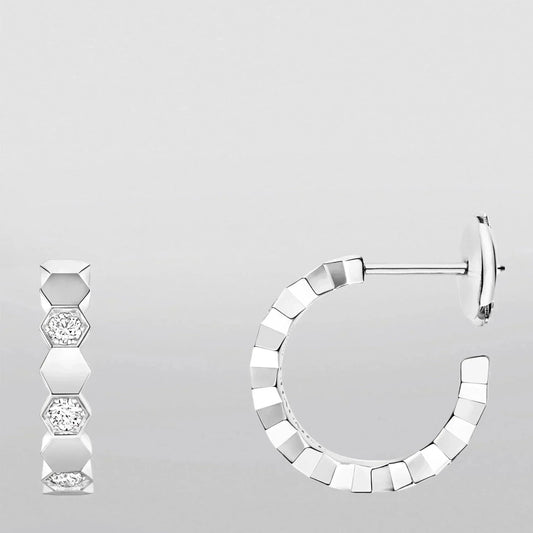 [Cadisa]Hollow Design Four-Leaf Clover Flower Shape Ring