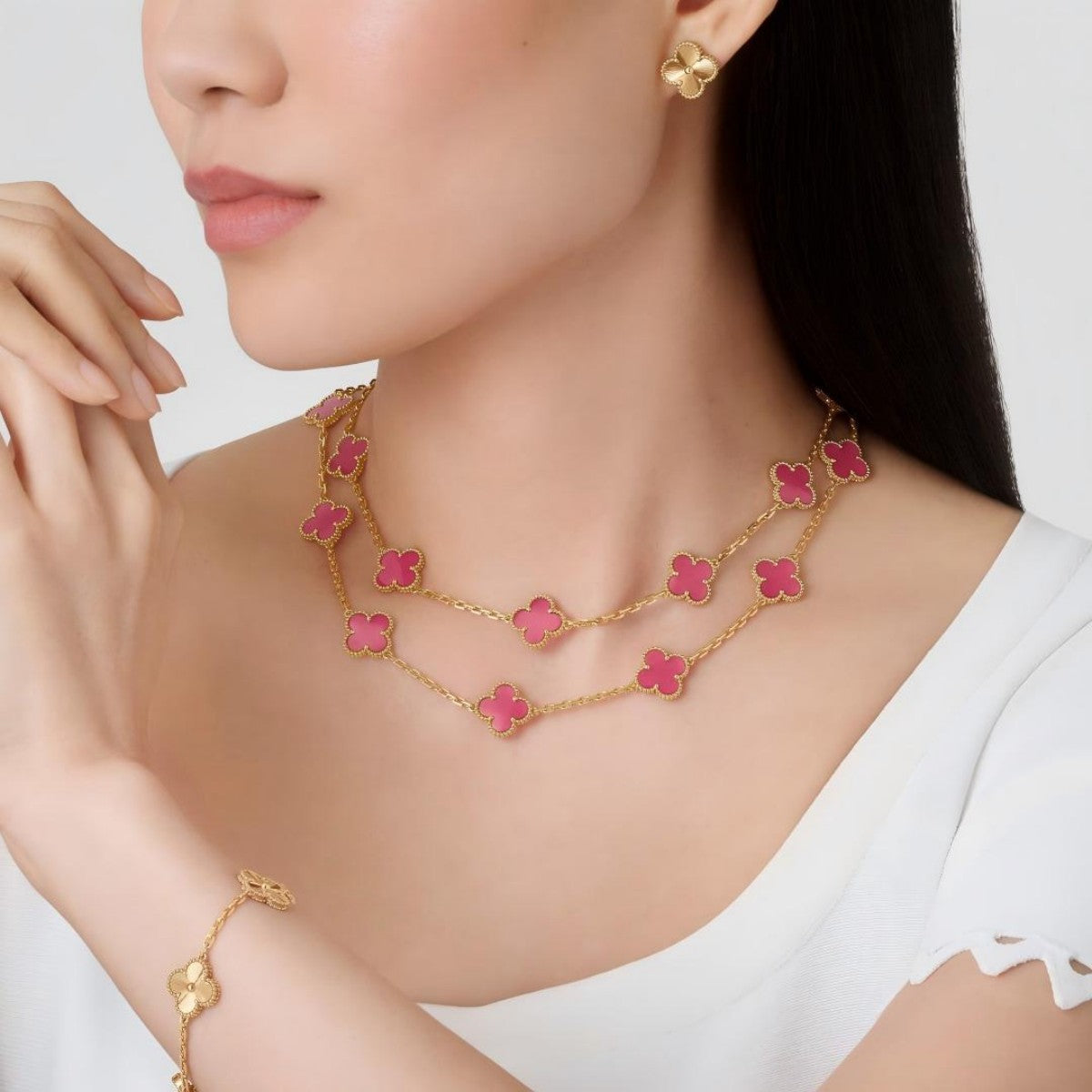 [Cadisa] NEW CLOVER 20 MOTIFS PINK ENAMEL NECKLACE