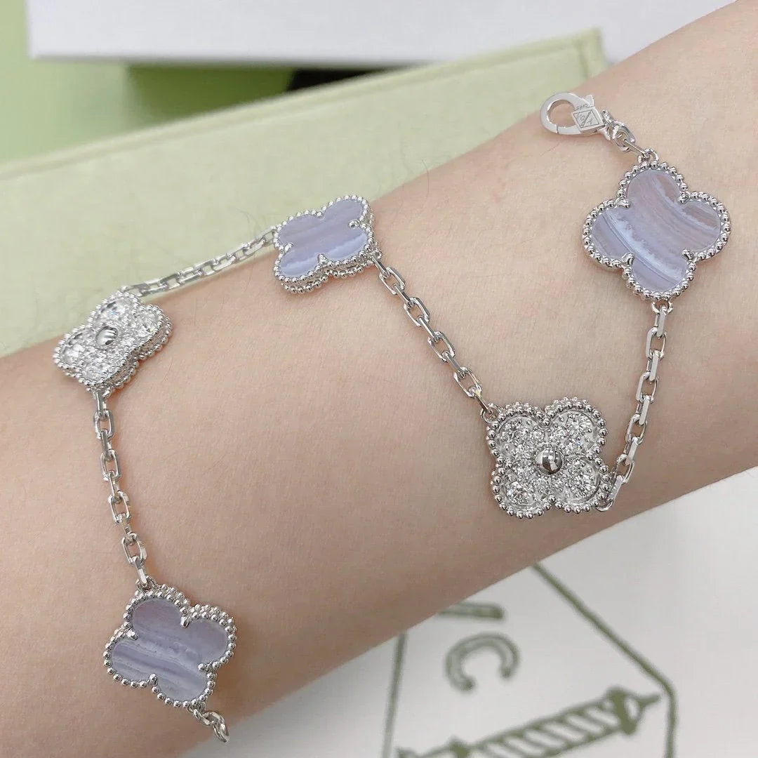 [Cadisa] CLOVER 5 MOTIF PURPLE CHALCEDONY BRACELET COLLECTION
